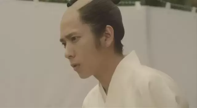 日本武士的谜之发型起源史：帅不帅，剃个月代头就知道了！