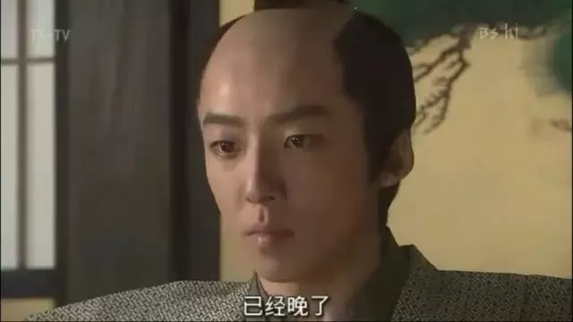 日本武士的谜之发型起源史：帅不帅，剃个月代头就知道了！