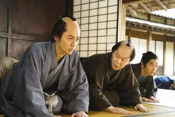 日本武士的谜之发型起源史：帅不帅，剃个月代头就知道了！