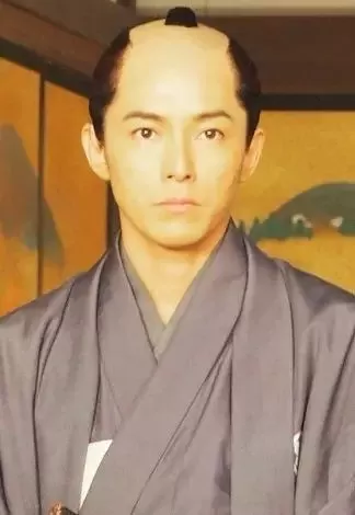 日本武士的谜之发型起源史：帅不帅，剃个月代头就知道了！