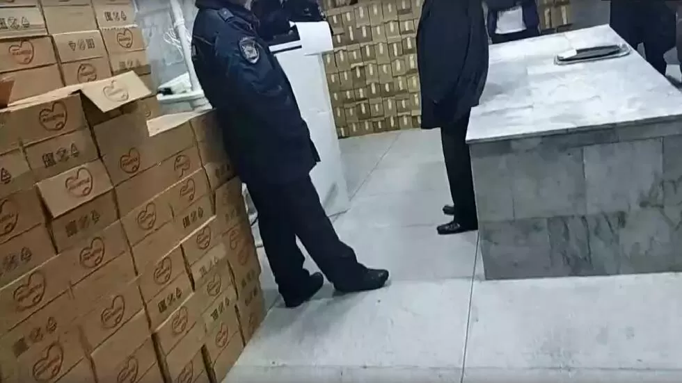 俄罗斯太平间成婴儿食品仓库 同楼还有化学毒剂