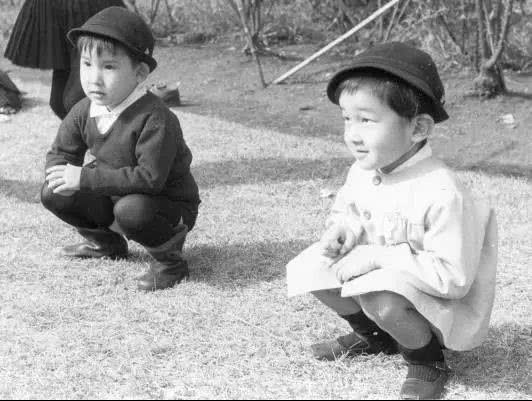 走近日本新天皇德仁一家：学霸、情圣、非主流？