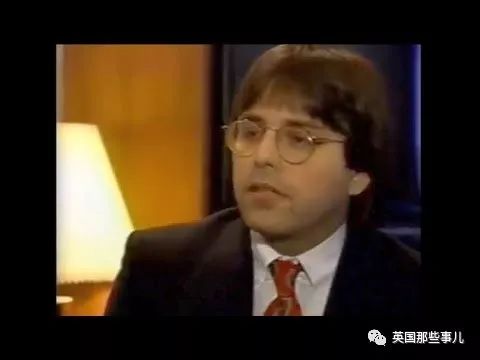 替邪教招募性奴的美国女明星终于栽了！她背后的黑暗组织，细思极恐。