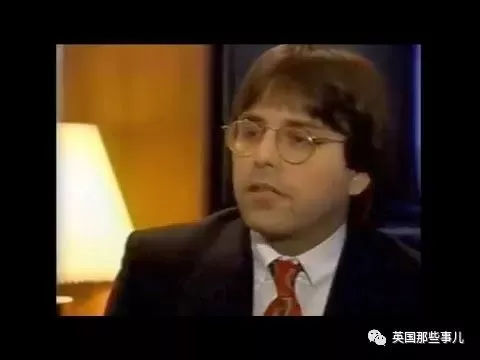 替邪教招募性奴的美国女明星终于栽了！她背后的黑暗组织，细思极恐。