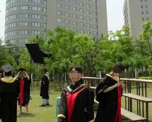 “中国女间谍”擅闯特朗普庄园案出现重大反转