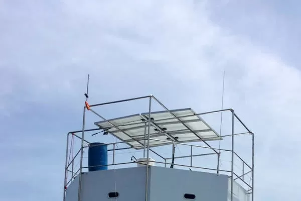 普吉岛公海建屋遭泰国海军强拆，夫妇被指“侵犯主权”或面临死刑