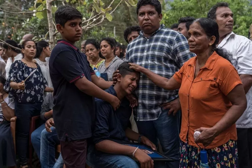 紧急! 恐袭爆炸再起 4中国公民疑死亡 华人女孩身中7弹片 关键视频曝光
