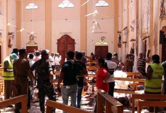 紧急! 恐袭爆炸再起 4中国公民疑死亡 华人女孩身中7弹片 关键视频曝光