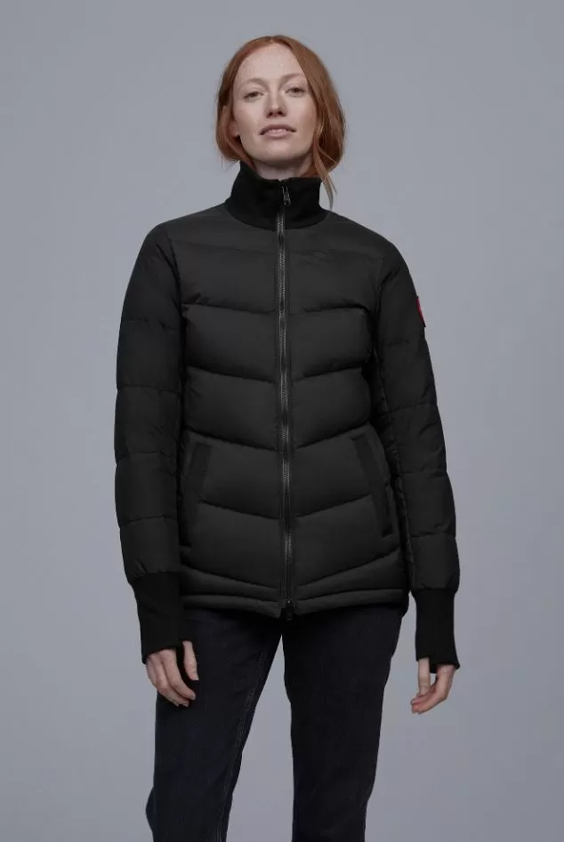 加拿大鹅新款羽绒服贵出新高度! 白色款$1600一件 又要被抢疯!