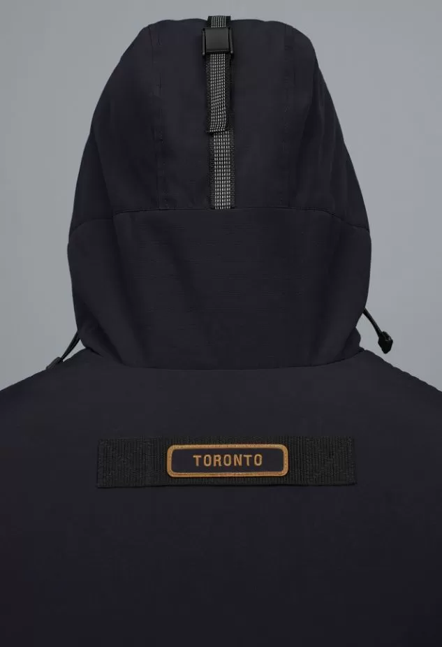 加拿大鹅新款羽绒服贵出新高度! 白色款$1600一件 又要被抢疯!