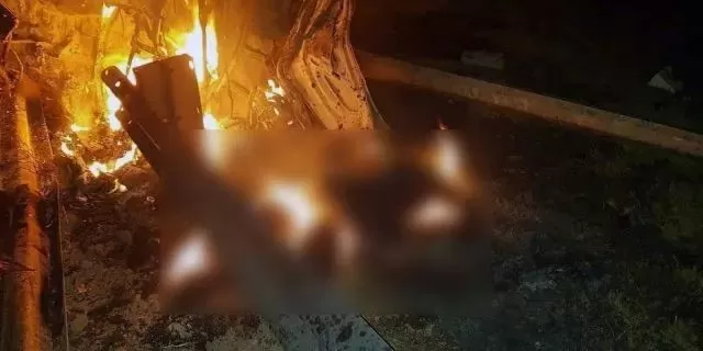 恐怖! 美国向世界公开刺杀画面: 苏莱曼尼四肢炸飞 半个残躯熊熊燃烧!