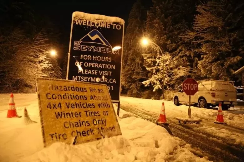 -40℃! 环境部发38个红色预警 暴雪砸城 温哥华秒变车祸现场! 全乱套了