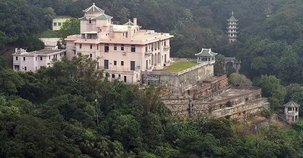 中国富豪18亿买下伦敦豪宅 45个卧室 玻璃都是防弹的 刷新世界纪录!