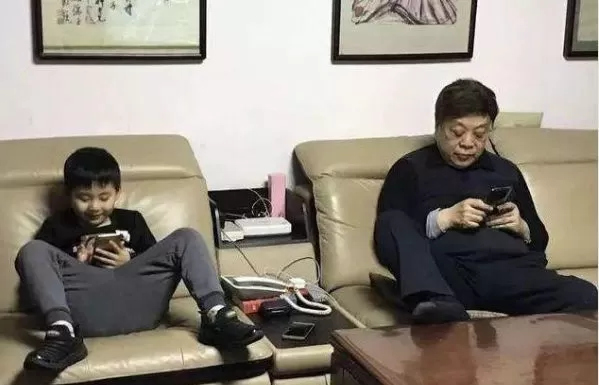 赵忠祥患鳞癌去世! 腿疼就医查出晚期 10亿遗产不给儿子全给他!