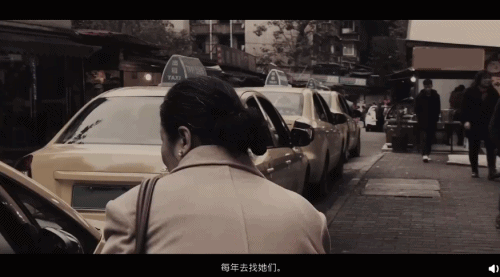 催泪! 周迅带女儿开出租爆红 感动全中国的背后 是多少妈妈的辛酸和爱?