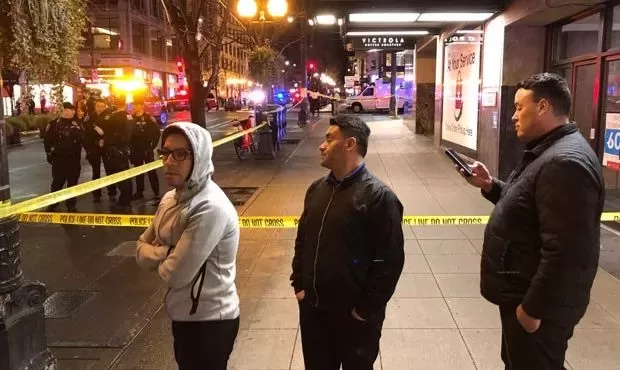 西雅图网红景点爆发枪击 8人死伤 人群疯狂逃命!