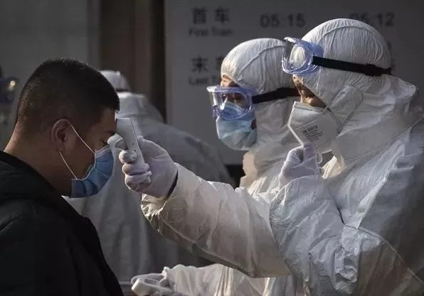 新肺炎加拿大再增9例疑似 500万人离开武汉 亚马逊现天价口罩