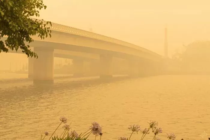 口罩告急！大火逼近澳洲首都 45度高温地狱般炙烤 灾难仍在继续