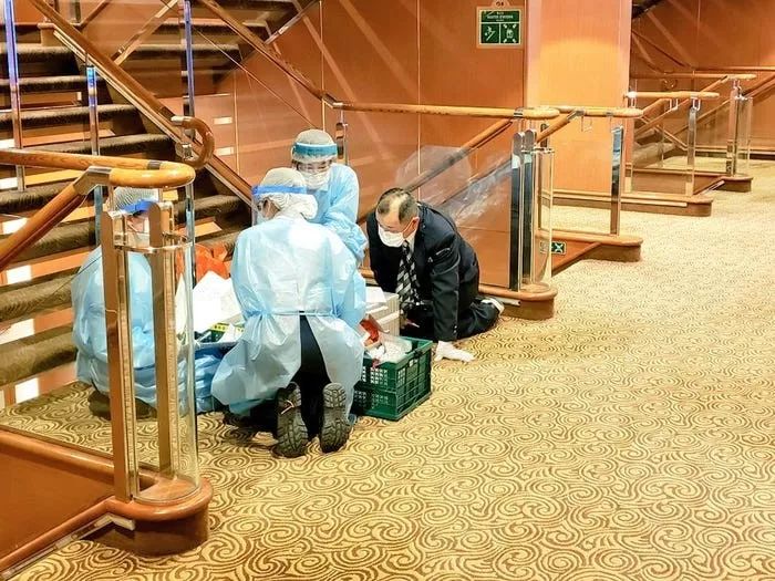 悲剧! 一艘巨轮 21人确诊 加拿大人惨感染 列治文夫妇哭诉 游轮已变监狱!