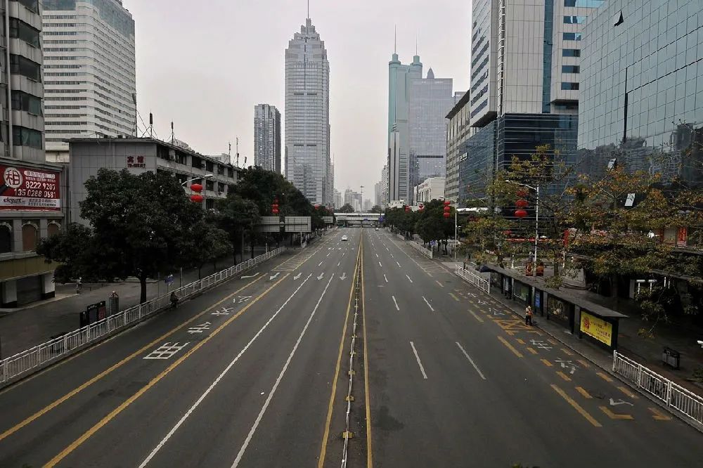 世卫专家、联合国秘书长感谢中国: 世界欠你们的! 华人翻译小姐姐都哽咽了