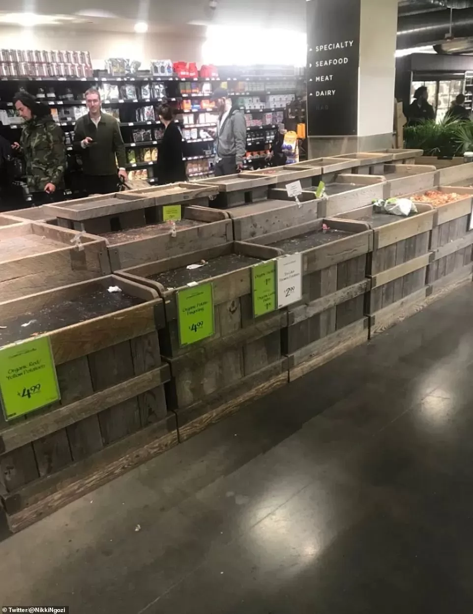 总理老婆确诊吓坏大温民众! Costco沃尔玛被攻陷 卫生纸饮用水全限购了!