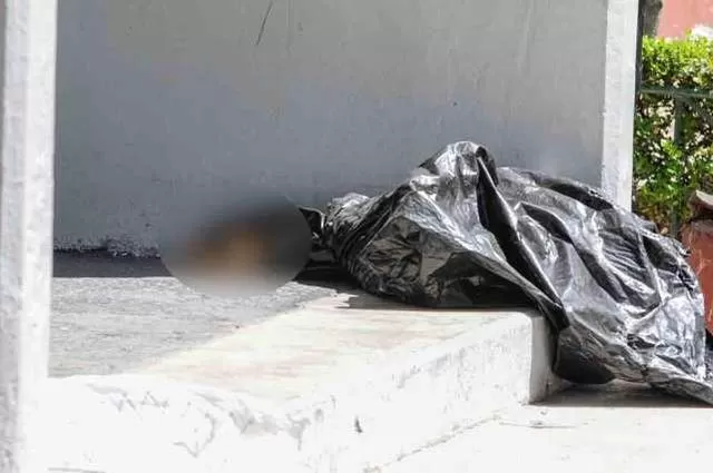 两袋尸体碎块先后被扔在墨西哥市区，上面还都贴了留言字条