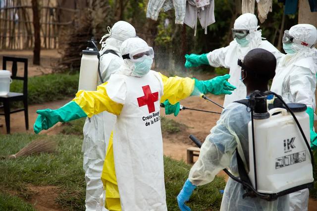 切尔诺贝利爆发大火，埃博拉病毒重现，2020年厄运在继续