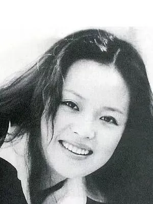 2000年，筠子在自杀前夕给母亲打电话：高晓松把我给卖了！