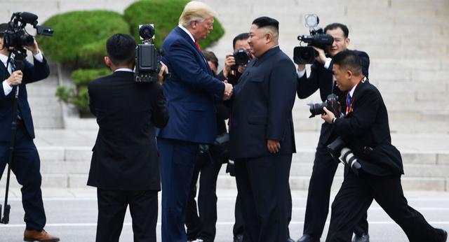 朝鲜回应金正恩术后健康状况恶化问题
