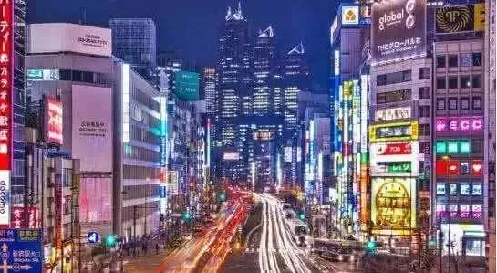 被误读的“广场协议”：日本是如何把自己玩死的？