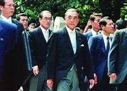 被误读的“广场协议”：日本是如何把自己玩死的？