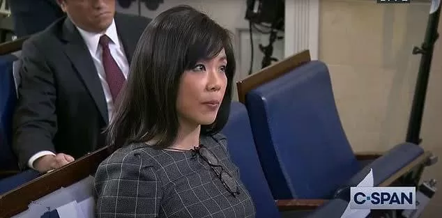 和特朗普正面刚的记者火了！华裔出身嫁美国总裁，老公浪漫又帅