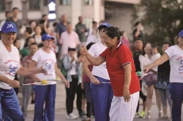 “我从未像羡慕中国人那样羡慕过谁”，俄记者自曝老年人生活状态