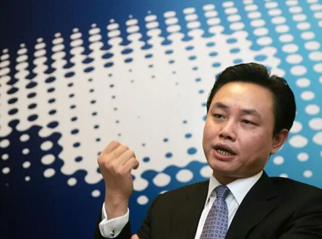 中专学历去给首富当司机，因长相被首富妹妹看上，逆袭后身家65亿