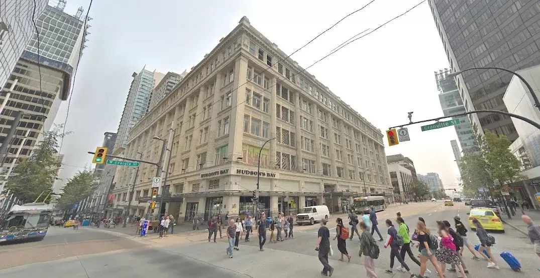 长周末来了 温哥华人憋不住了! 商场景点全开业 路上已堵爆!