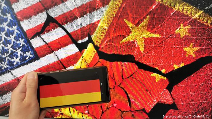 Symbolbild Deutschland und chinesisch-amerikanische Rivalit?t (picture-alliance/C. Ohde/M. Cui)