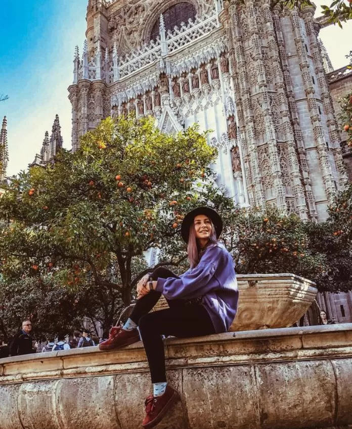 悲剧! 美女因疫情滞留旅游胜地 为拍张靓照跌落悬崖惨没命