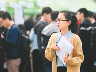 心酸! 疫情所迫 大批华人回流 留学移民黄金时代结束了?