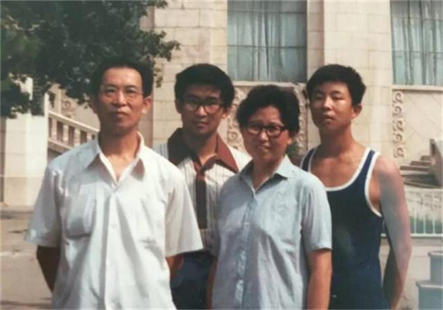 冯奚乔：北大校史上最有名的天才，34岁在巴黎跳楼身亡，令人惋惜