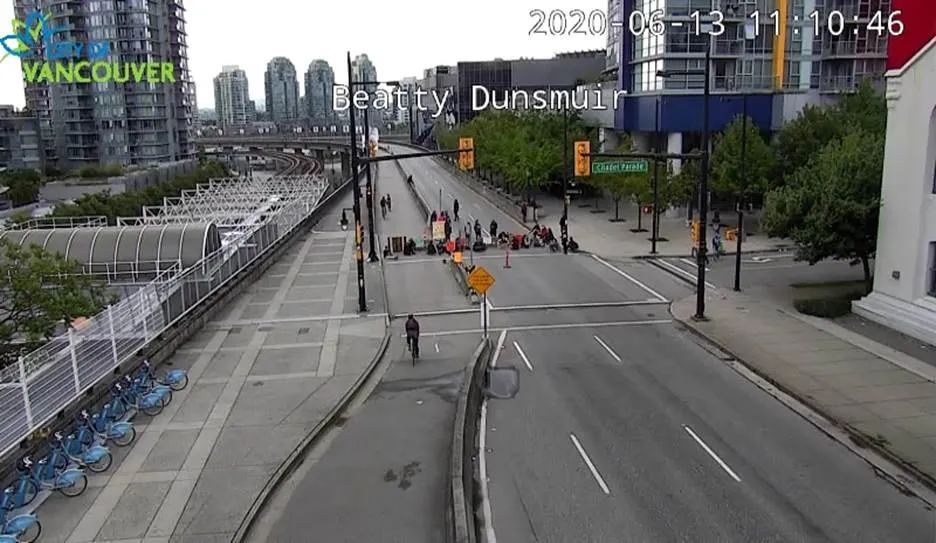 ​加拿大又爆游行! 温哥华抗议者封桥堵路要