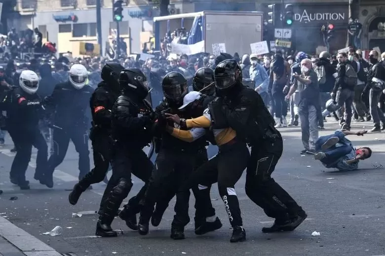 ​加拿大又爆游行! 温哥华抗议者封桥堵路要