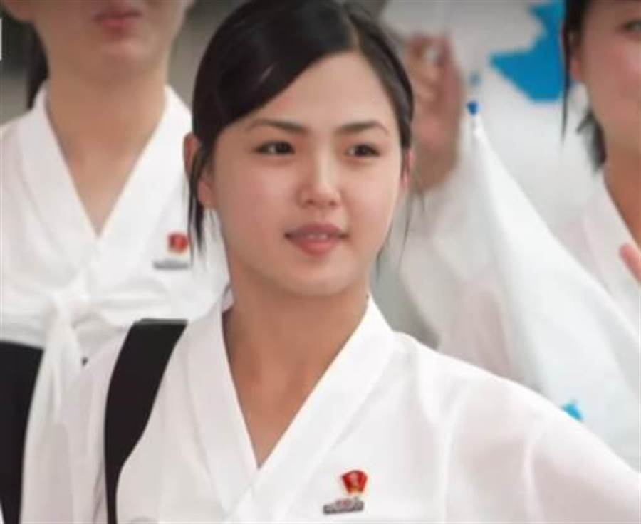 北韓領導人金正恩夫人李雪主。(取自Youtube截圖)