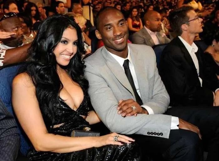 惊爆! 科比尸骨未寒 身家亿万的妻子竟遭多名NBA球星追求 门槛被踏破!