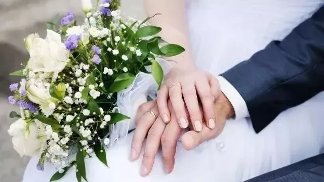 崩溃! 中国爸爸噩梦一场 出钱给温哥华的孩子买房 两口子竟把他告了!