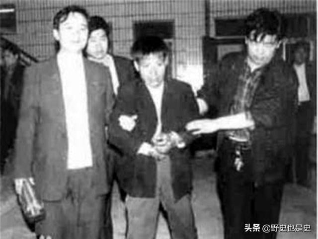 20年前惊天大案，团伙7年杀害77人，头目变态狂自比张子强