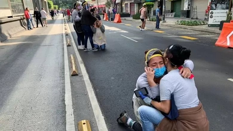 重大突发! 墨西哥爆发7.5级大地震 万人逃命 有人死伤 海啸已开始!