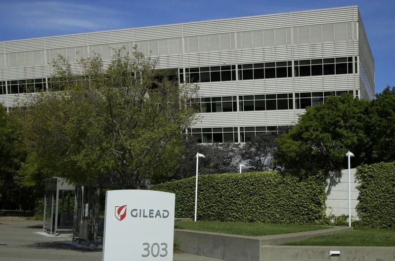 吉利德29日公布瑞德西韦的详细定价计画，图为该公司位于加州福斯特市的总部大楼外观。美联社