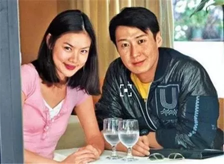 华人超模人美路子野 败光天王7亿家产 37岁嫁到美国当大龄产妇!