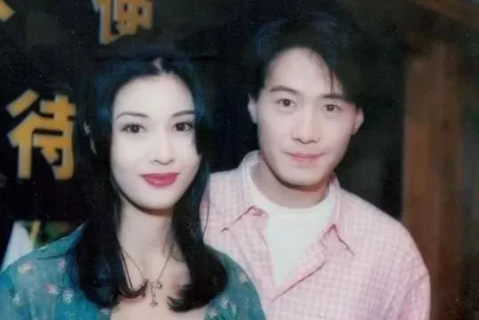华人超模人美路子野 败光天王7亿家产 37岁嫁到美国当大龄产妇!