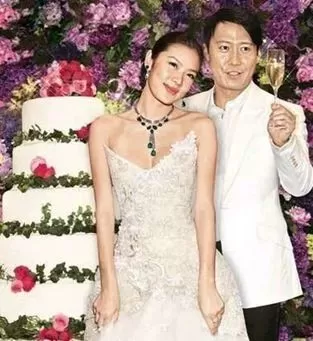 华人超模人美路子野 败光天王7亿家产 37岁嫁到美国当大龄产妇!
